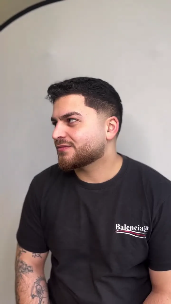 Präziser Fade Cut Herrenhaarschnitt bei Shave Brothers Hamburg